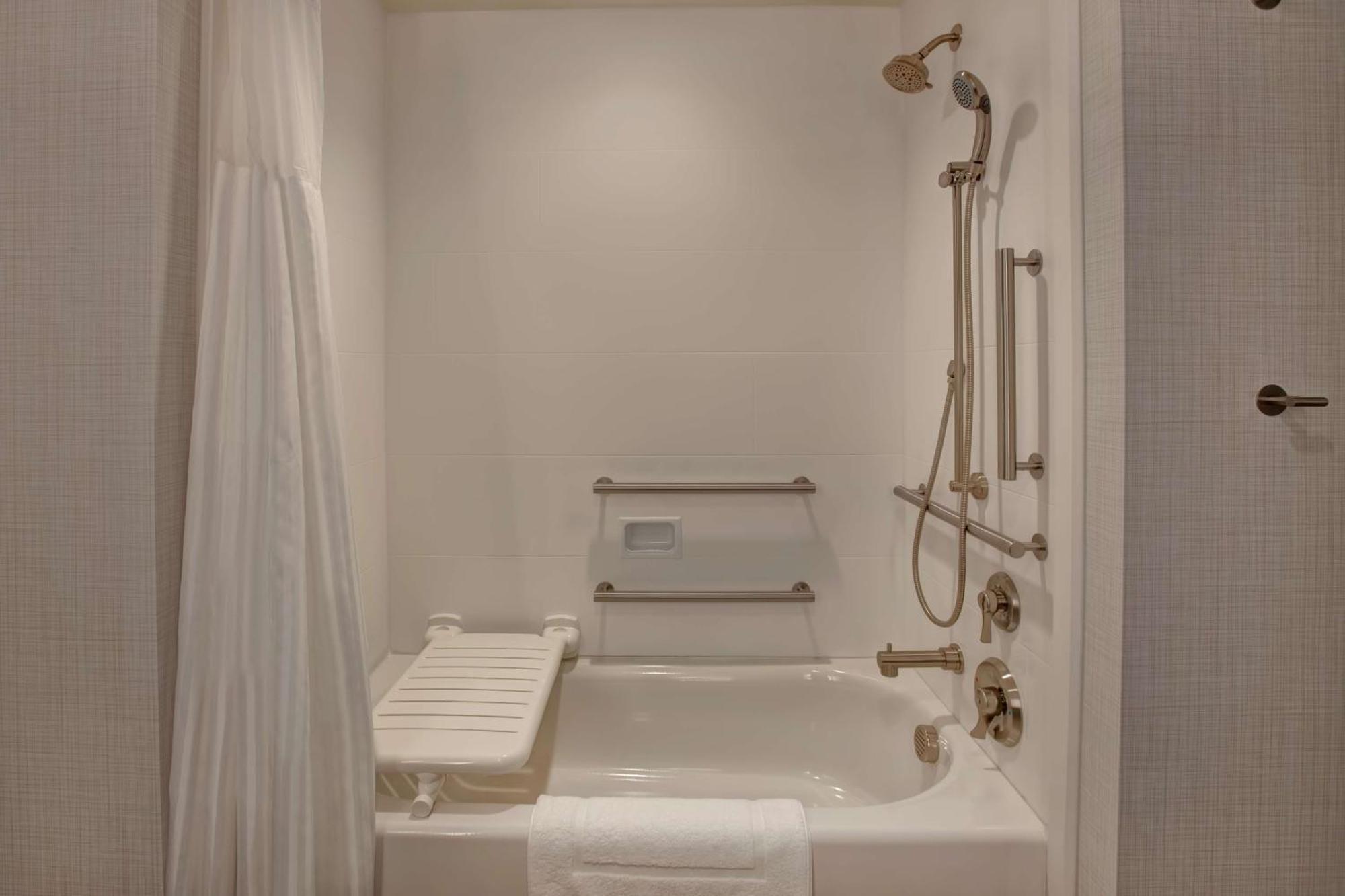 Hilton Garden Inn Summerville, Sc Exterior photo